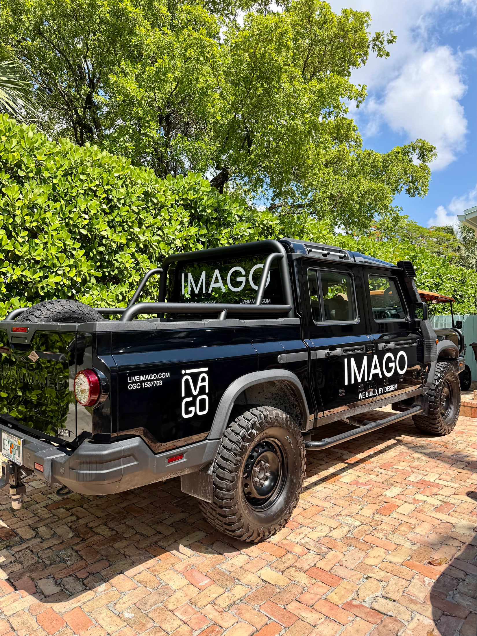 Truck lettering for a design-build firm for IMAGO, South Florida